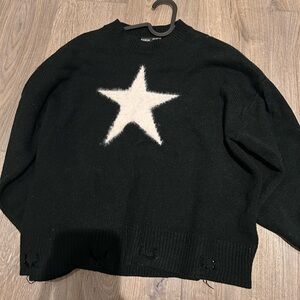 Y2K star sweater in black